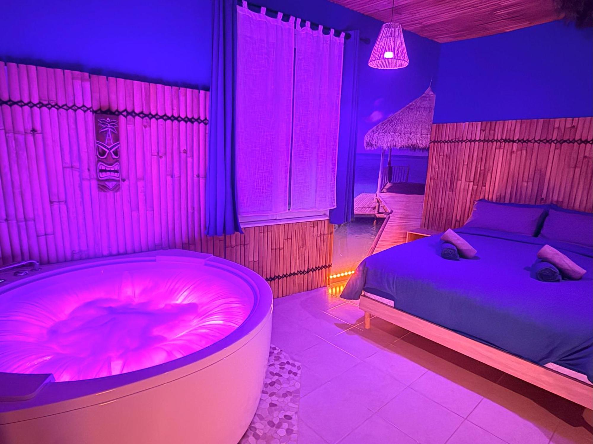 Narbnb - Bora-Bora Suite - Jacuzzi - Centre - Clim Narbonne Ngoại thất bức ảnh